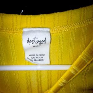 Destined brand. Size small crop top yellow